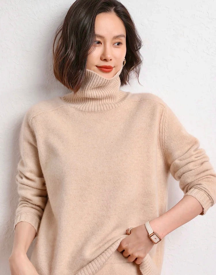 Turtleneck cashmere pullover