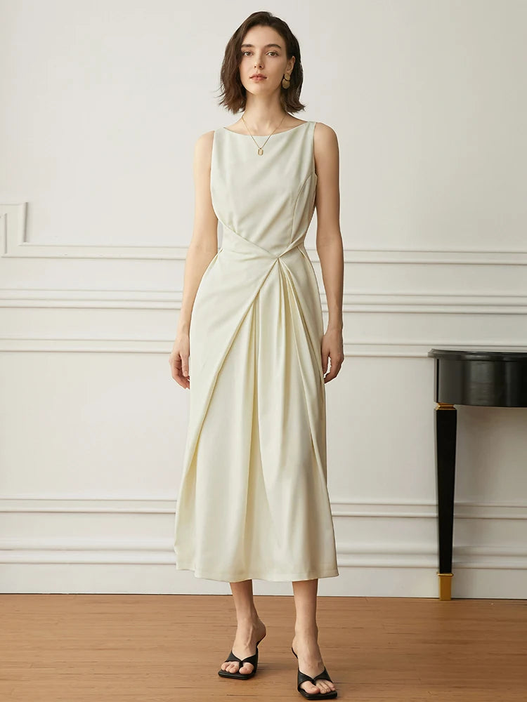 Classic linen dress