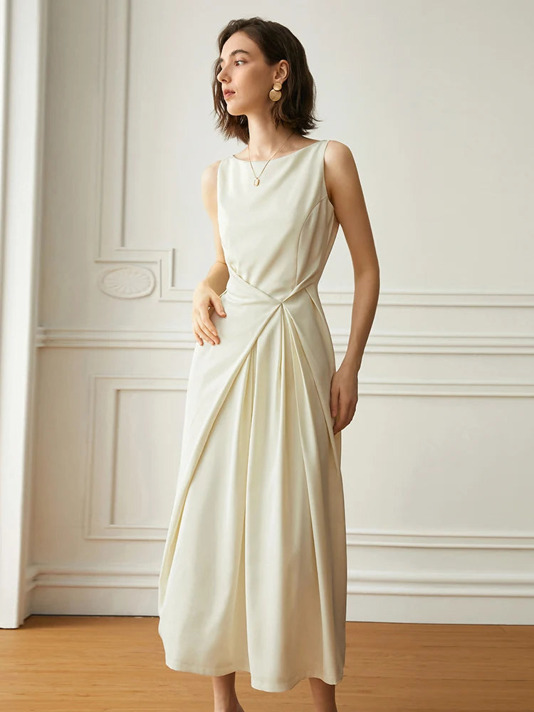 Classic linen dress