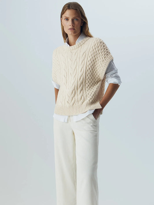 Casual twisted flower knitted top vest