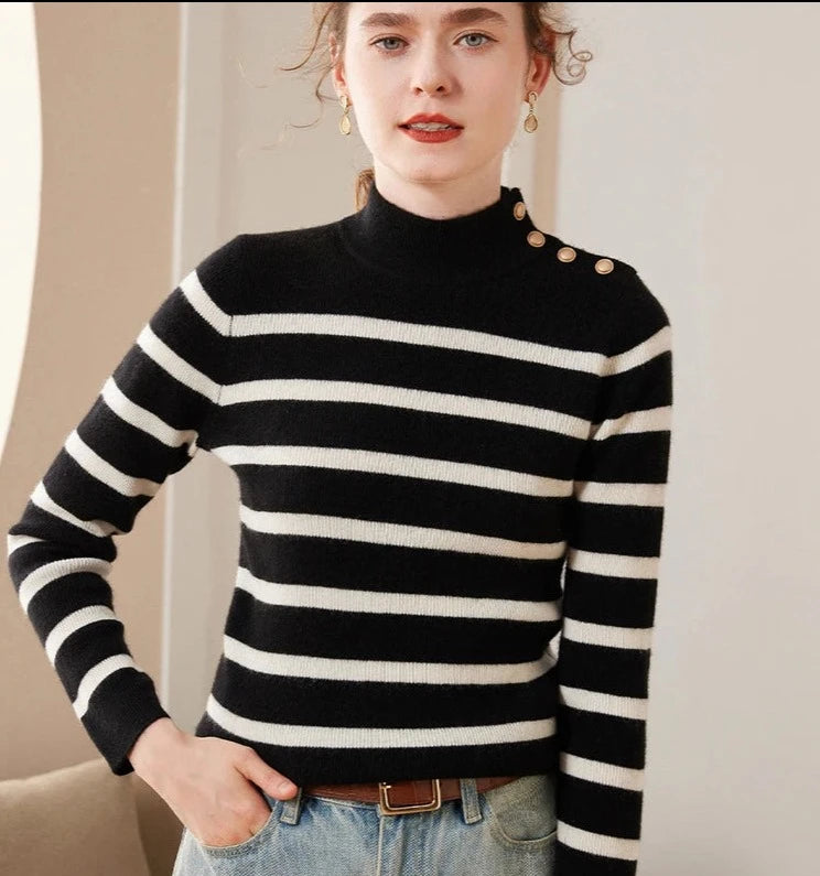 Pure cashmere knitted pullovers