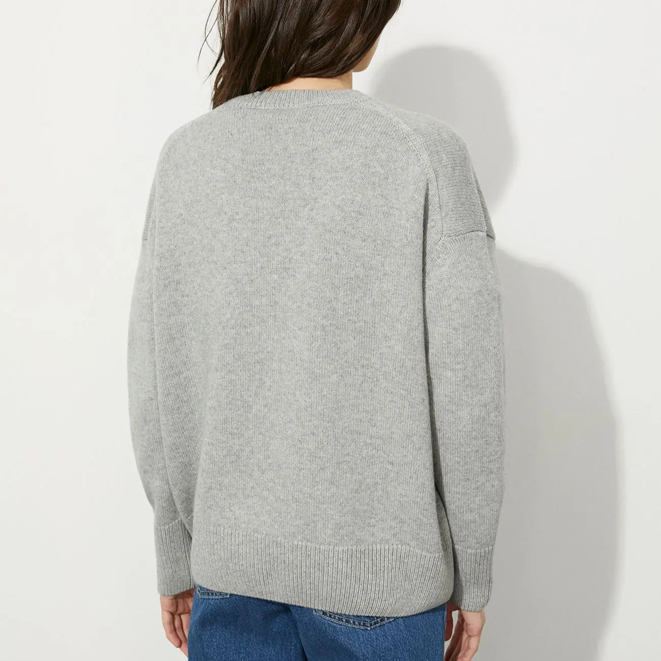 Minimalist cosy jumper