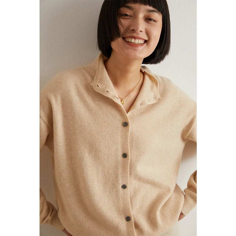 Wool cardigan semi-high-necked