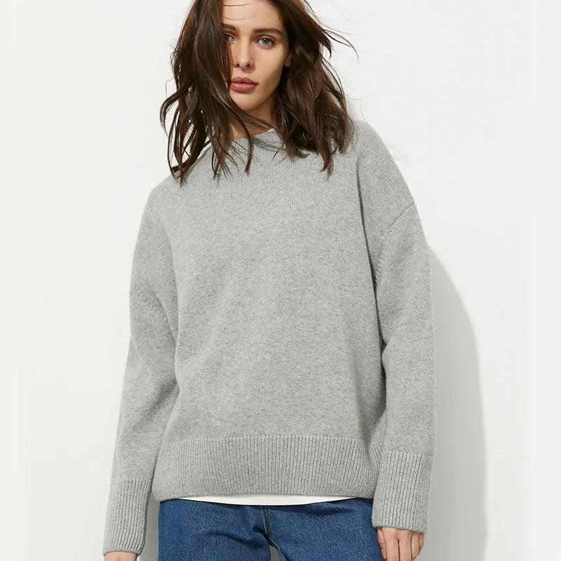 Minimalist cosy jumper