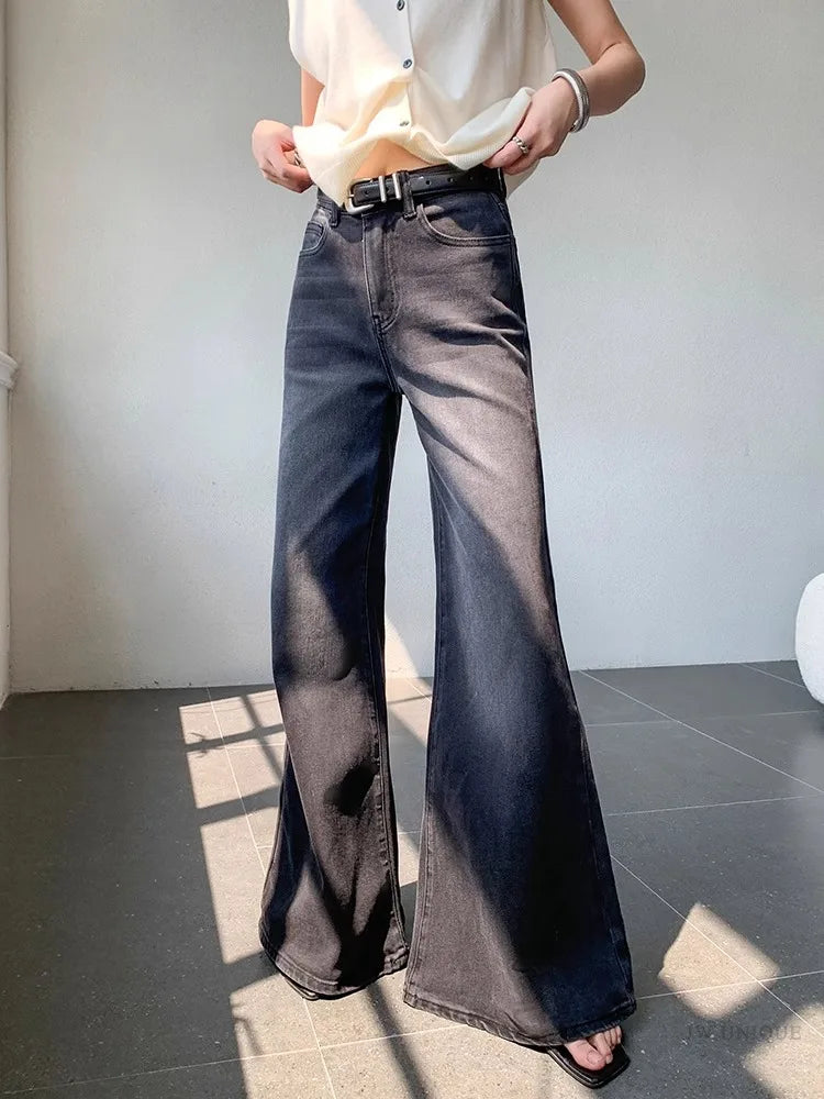 Minimalist Black Micro Flared Jeans For Women In Spring And Autumn, Slim Fit With Wide Legs, Fashionable Floor Length Pants