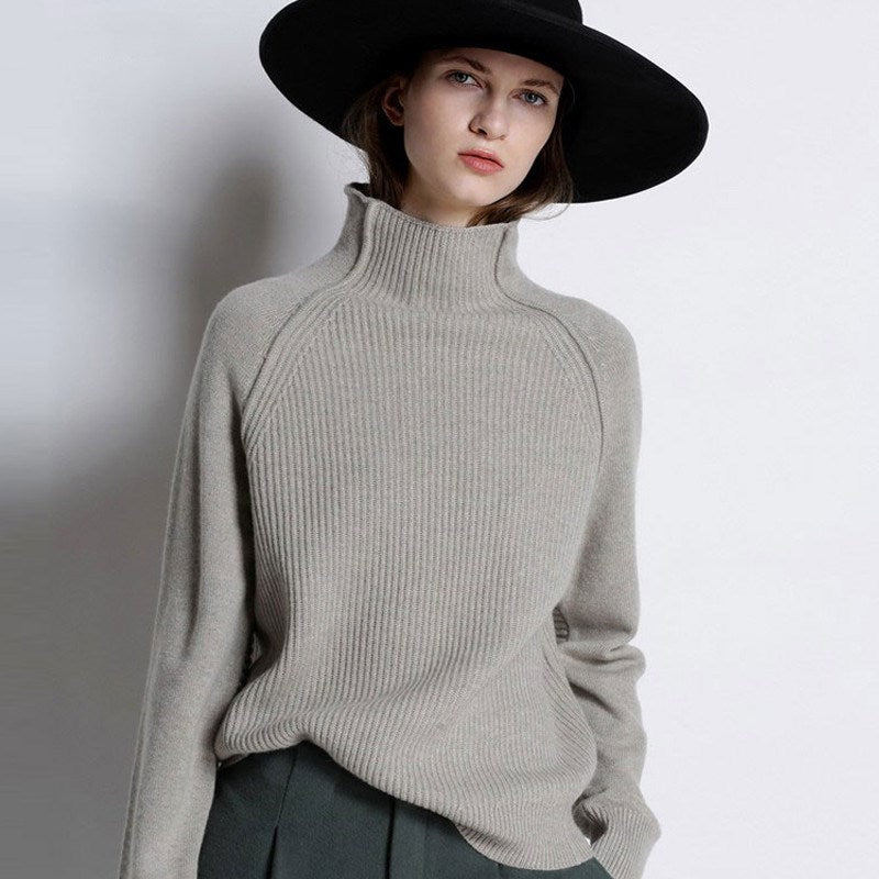 High collar pullover