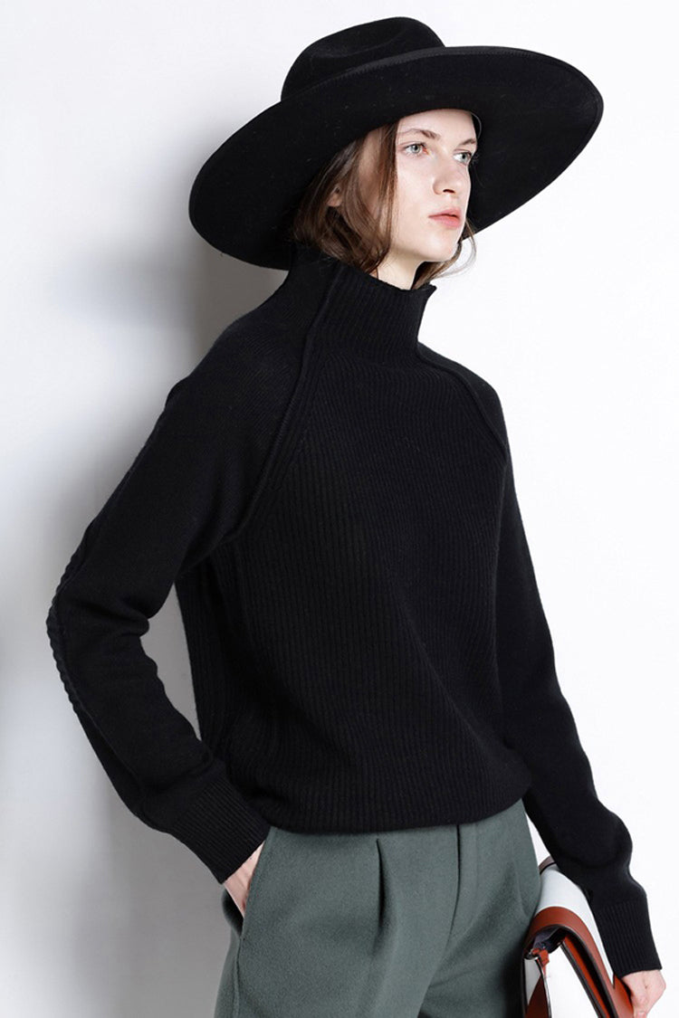 High collar pullover