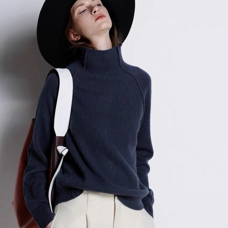 High collar pullover